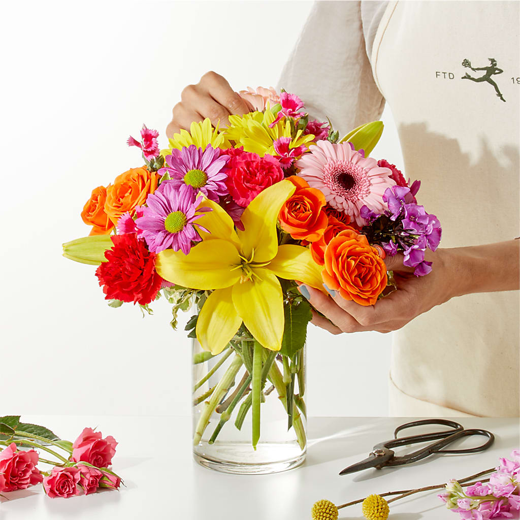 Cue the Confetti - A Florist Original – Piedmont Florist, Piedmont MO