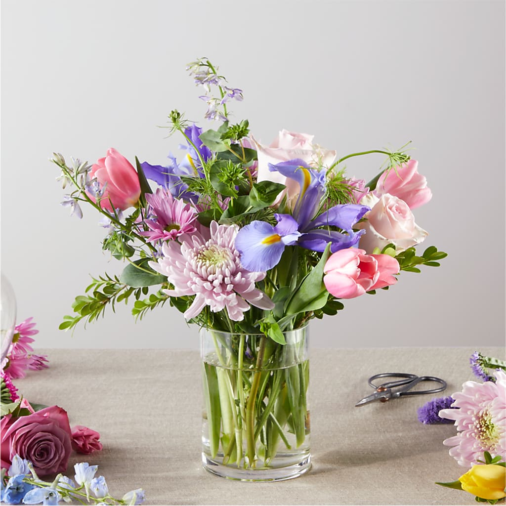 Pastel Tradition - A Florist Original – Piedmont Florist, Piedmont MO