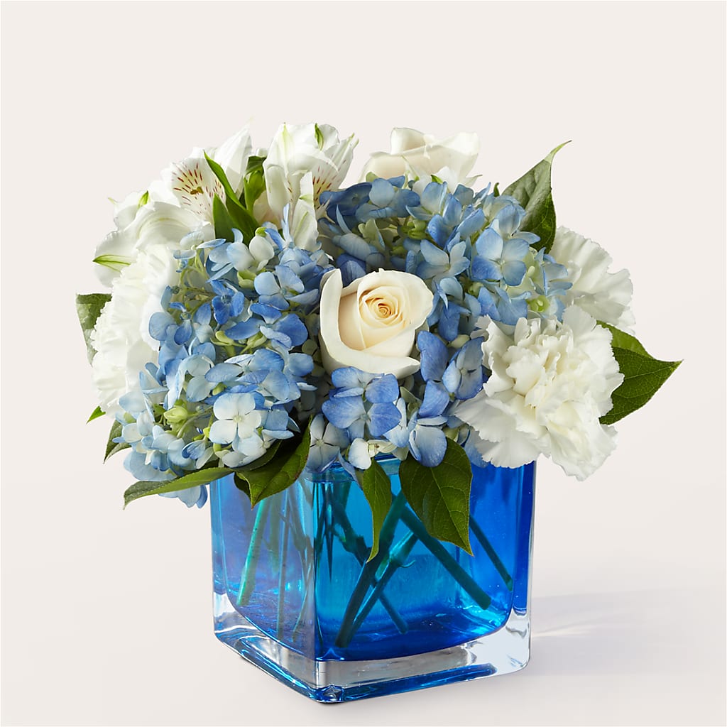 Soothing Waters Bouquet – Piedmont Florist, Piedmont MO