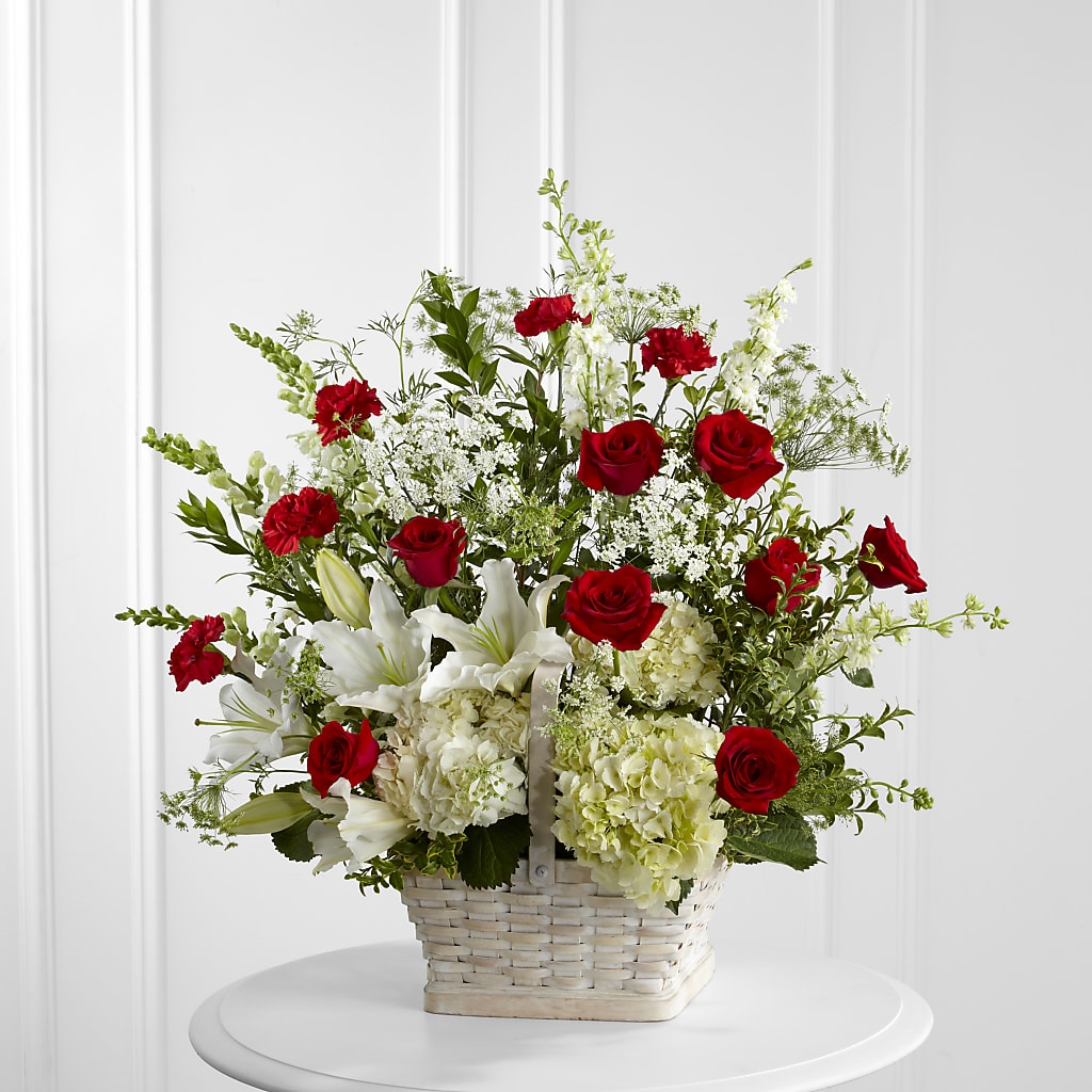 In Loving Memory Arrangement – Piedmont Florist, Piedmont MO