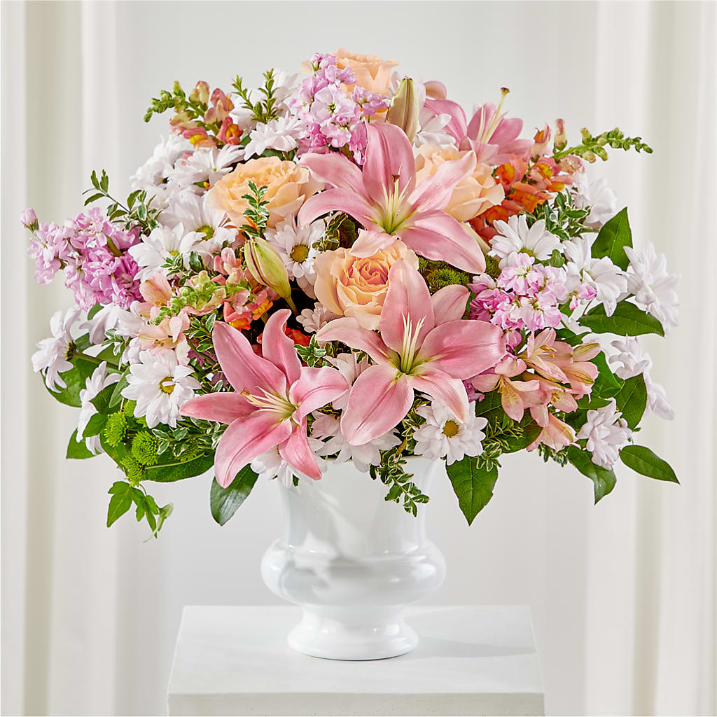 Heartfelt Gesture Urn Arrangement – Piedmont Florist, Piedmont MO