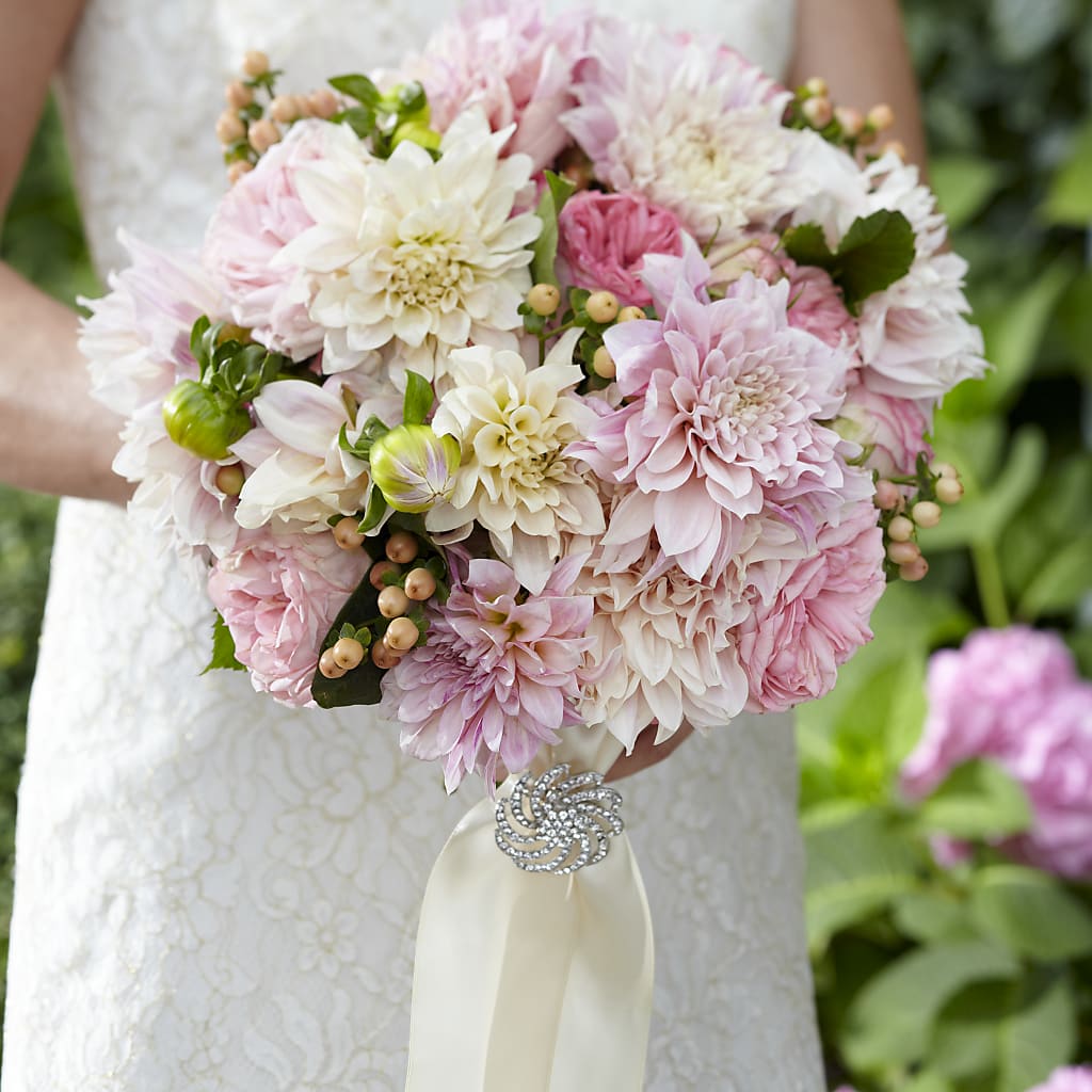 Heart's Promise Bouquet – Piedmont Florist, Piedmont MO