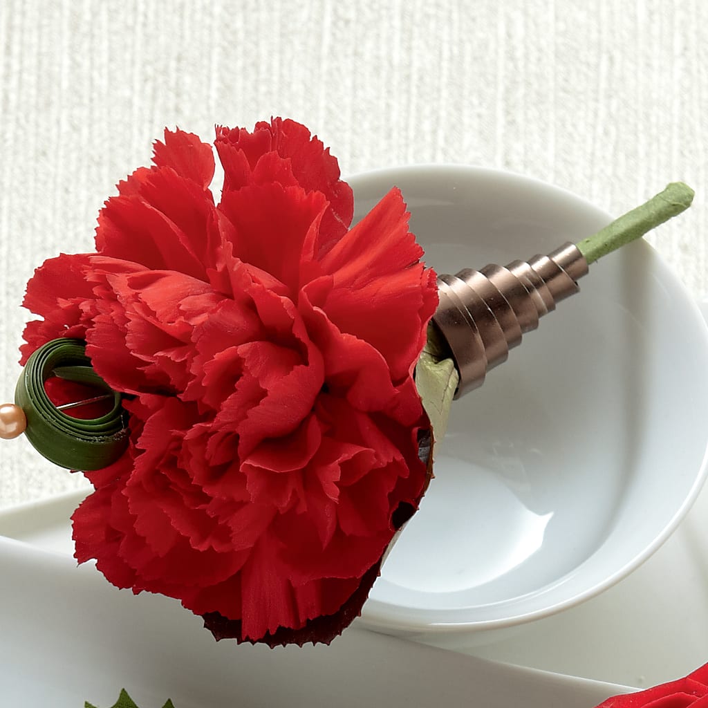 Red Carnation Boutonniere – Piedmont Florist, Piedmont MO