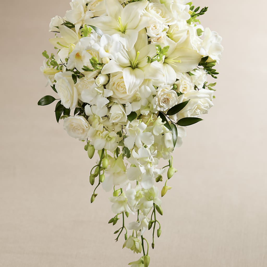 White Wonders Bouquet – Piedmont Florist, Piedmont MO