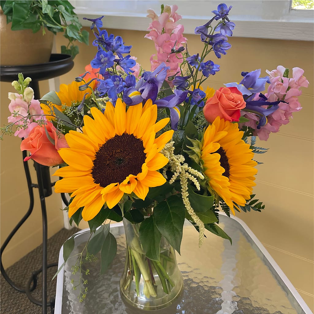 Rays of Life Bouquet –  Piedmont Florist, Piedmont MO